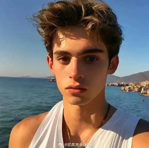 6686体育铁牌作者Asher