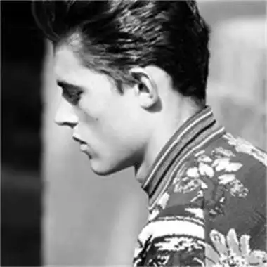 6686体育铜牌作者Grayson