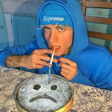 6686体育银牌作者Ursula