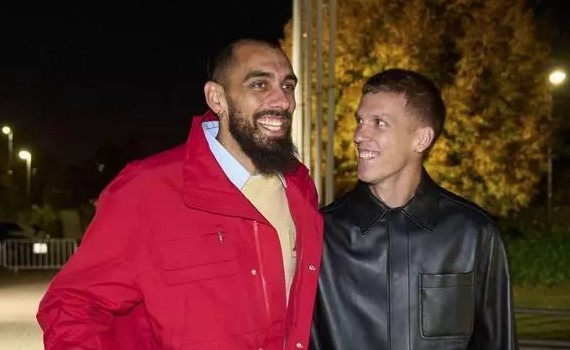 伊格莱西亚斯：完全未将踢世杯赛定为目标；惊讶亚马尔的成熟